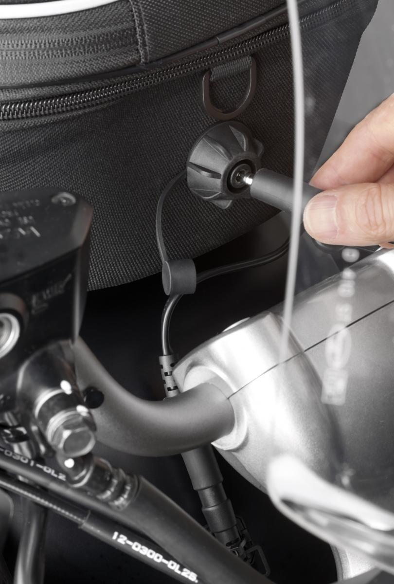 Givi Power Hub - Hub Kit For Tank Bags (Usb/Iso)