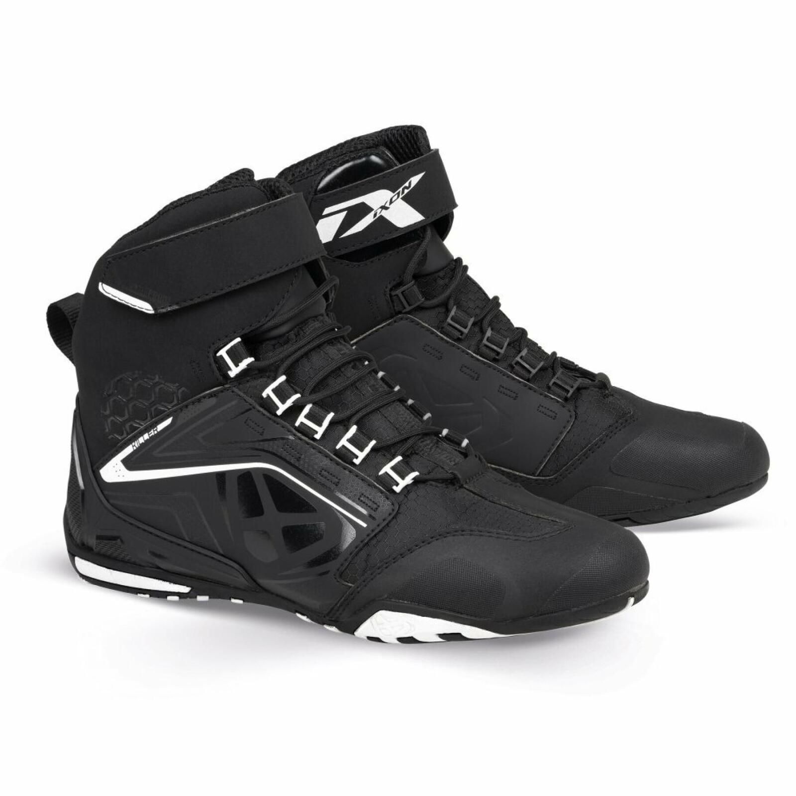 Ixon outlet motorcycle boots