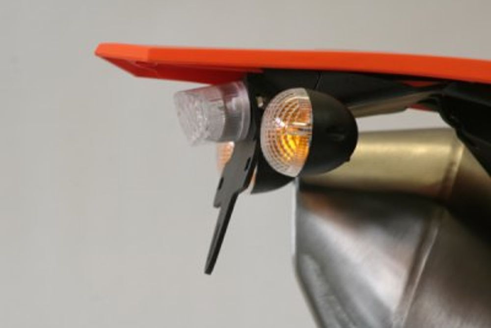 Ktm 690 enduro clearance r tail tidy