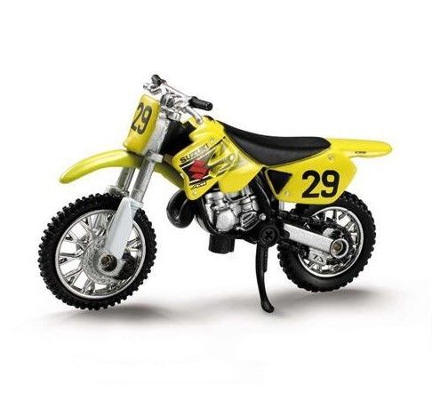 1.32 Suzuki RM125