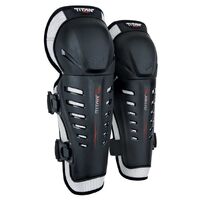 Fox 2022 Titan Race Black Knee/Shin Guard